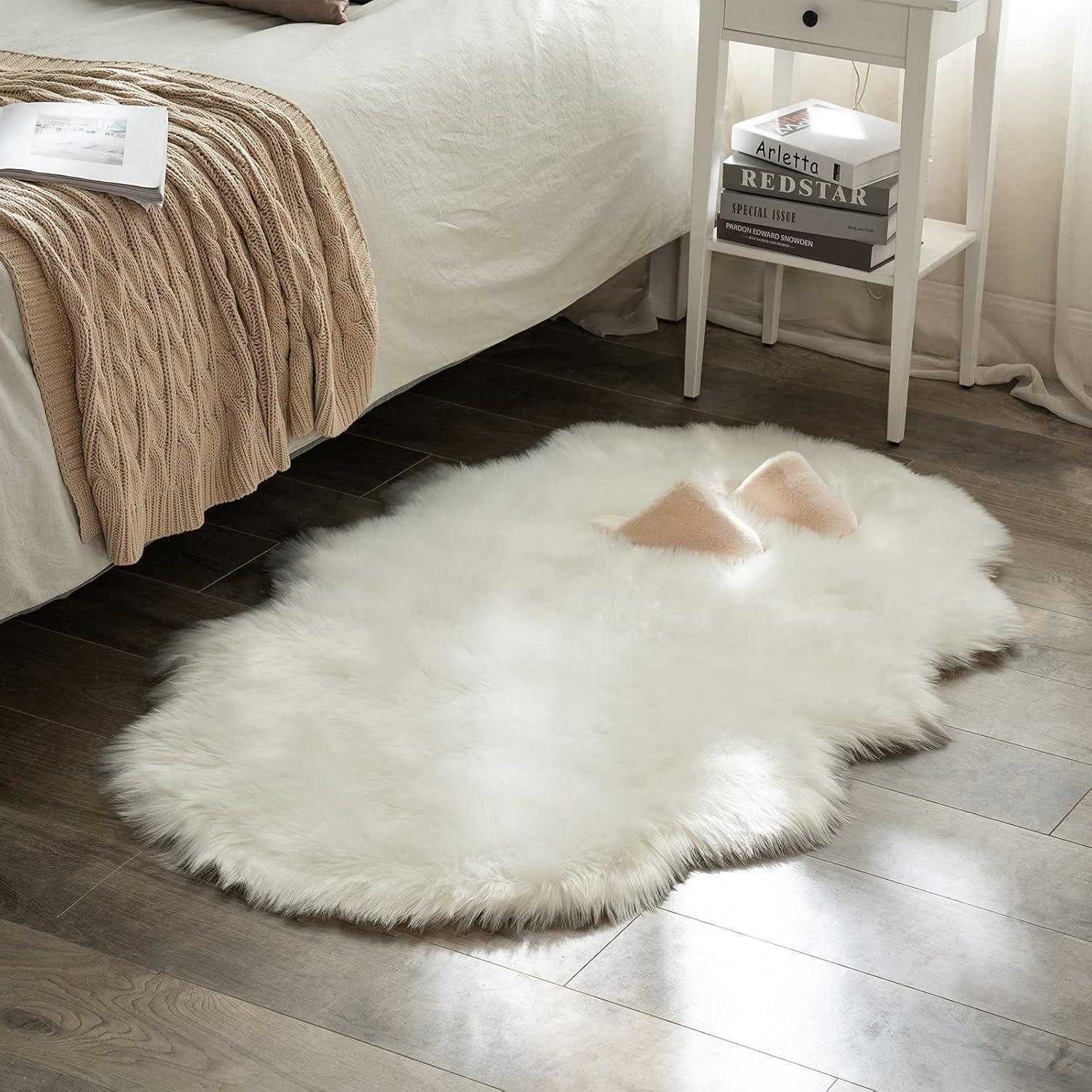 imageMIULEE Luxury Soft Fluffy Area Rug 3x5 Feet Faux Fur Sheepskin Rug Decorative Plush Shaggy Carpet for Christmas Decor Bedside Sofa Floor Nursery WhiteWhite