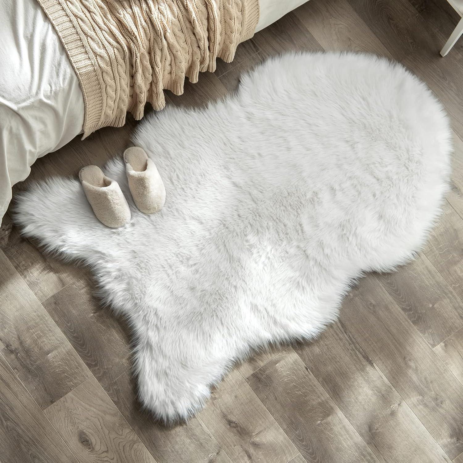 imageMIULEE Luxury Soft Fluffy Area Rug 3x5 Feet Faux Fur Sheepskin Rug Decorative Plush Shaggy Carpet for Christmas Decor Bedside Sofa Floor Nursery WhiteWhite