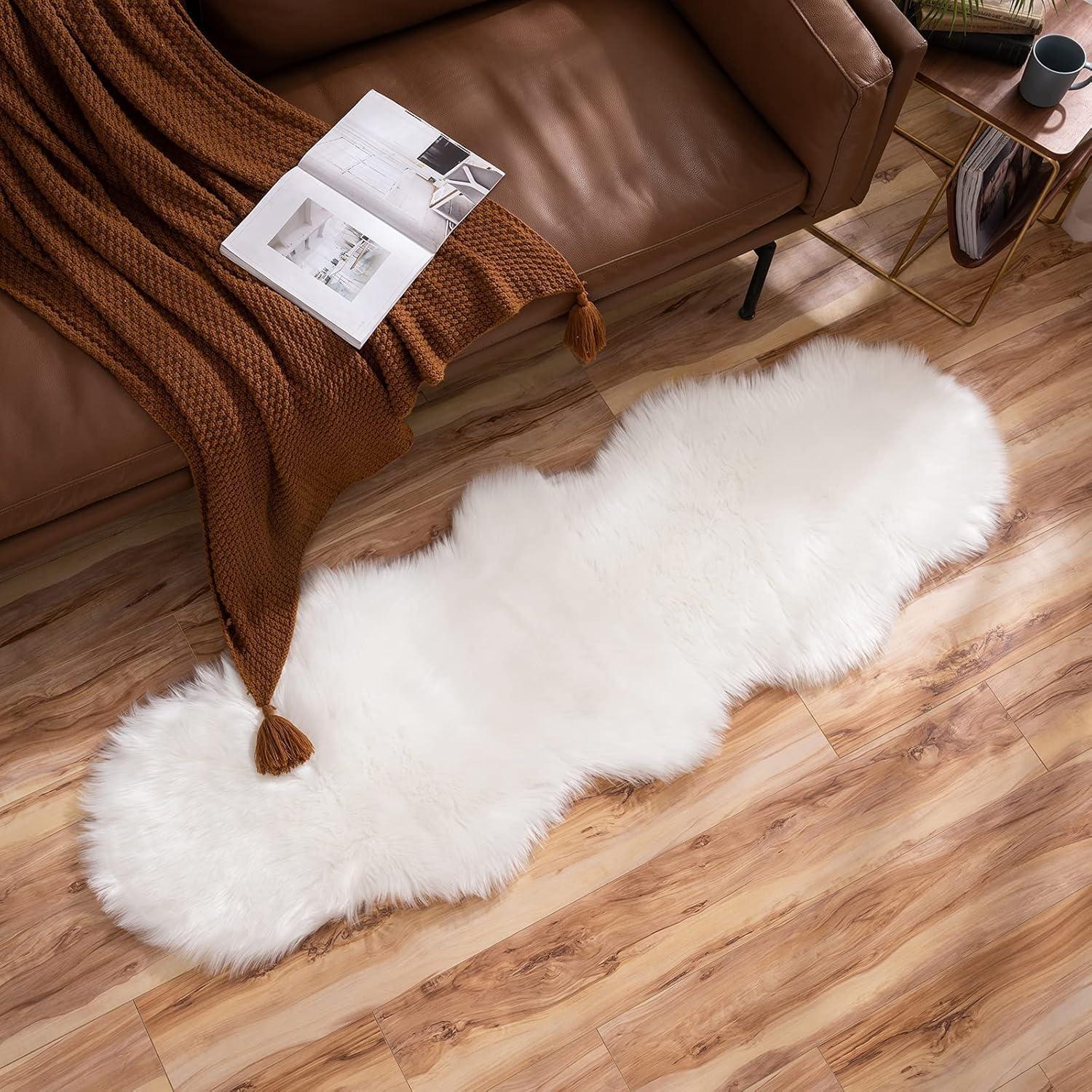 imageMIULEE Luxury Soft Fluffy Area Rug 3x5 Feet Faux Fur Sheepskin Rug Decorative Plush Shaggy Carpet for Christmas Decor Bedside Sofa Floor Nursery WhiteWhite