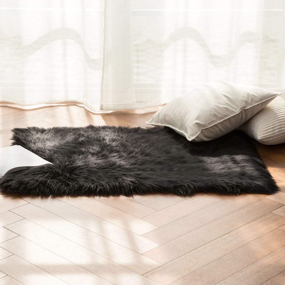 imageMIULEE Luxury Soft Fluffy Area Rug 3x5 Feet Faux Fur Sheepskin Rug Decorative Plush Shaggy Carpet for Christmas Decor Bedside Sofa Floor Nursery WhiteBlack