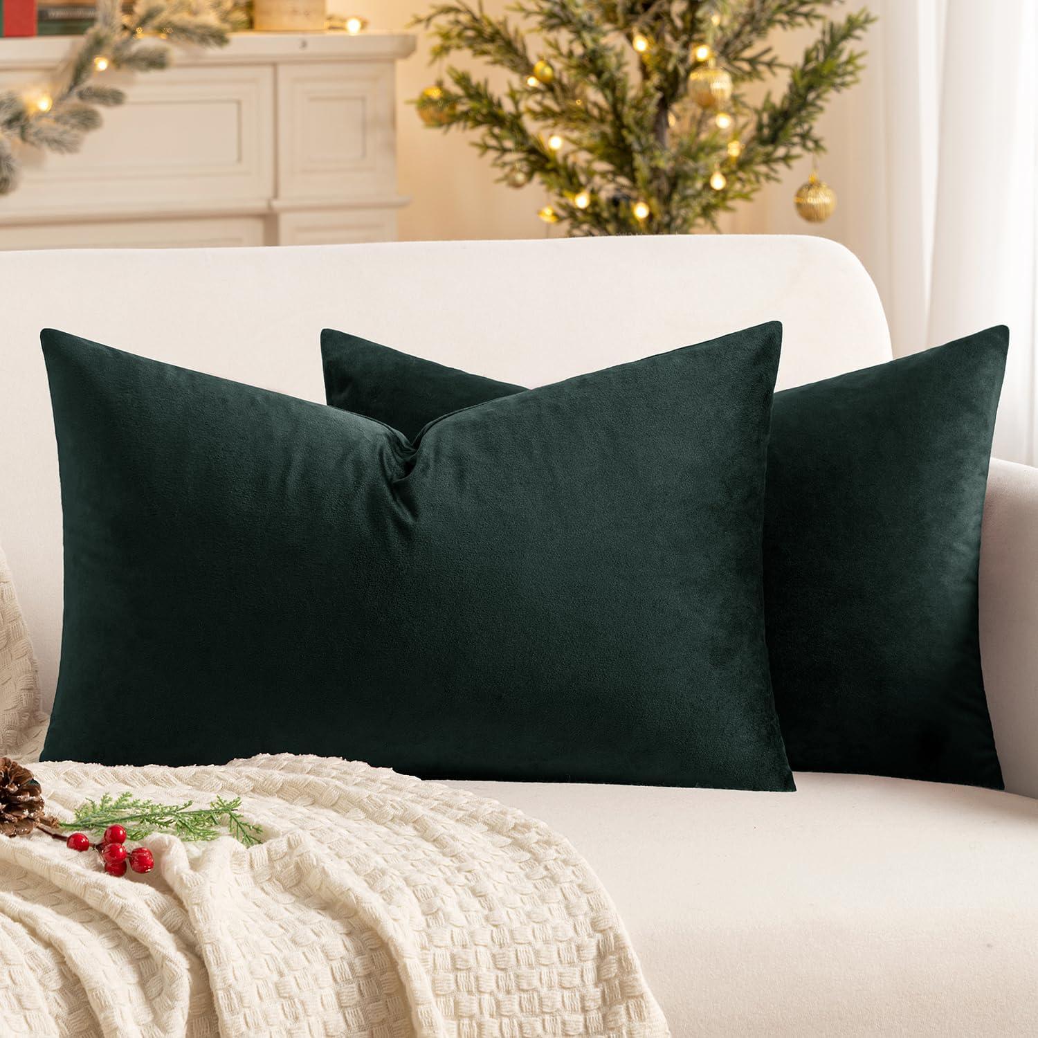 imageMIULEE Pack of 2 Velvet Soft Solid Decorative Square Throw Pillow Covers Christmas Cushion Case for Couch Sofa Bedroom Car 18x18 Inch 45x45 cm GreenArmy Green