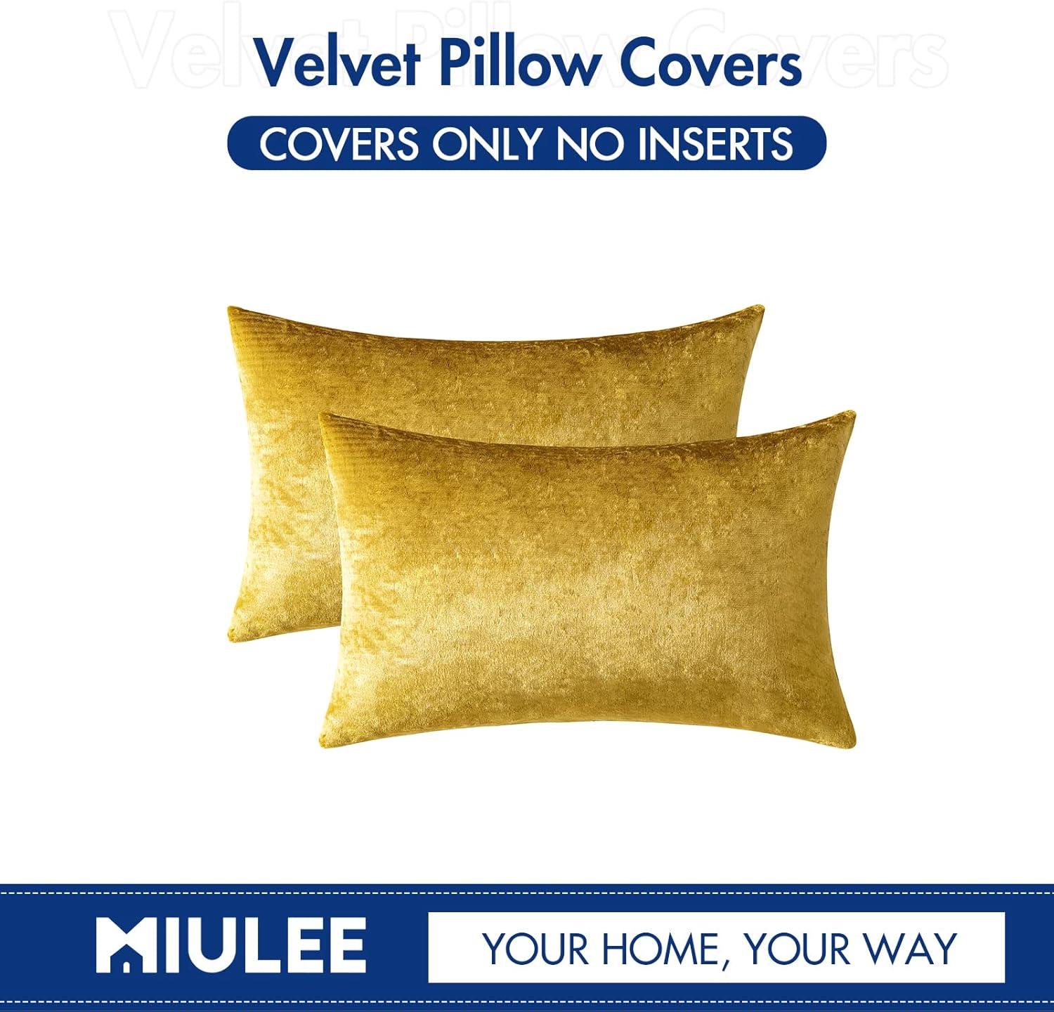 imageMIULEE Pack of 2 Velvet Soft Solid Decorative Square Throw Pillow Covers Christmas Cushion Case for Couch Sofa Bedroom Car 18x18 Inch 45x45 cm GreenGolden