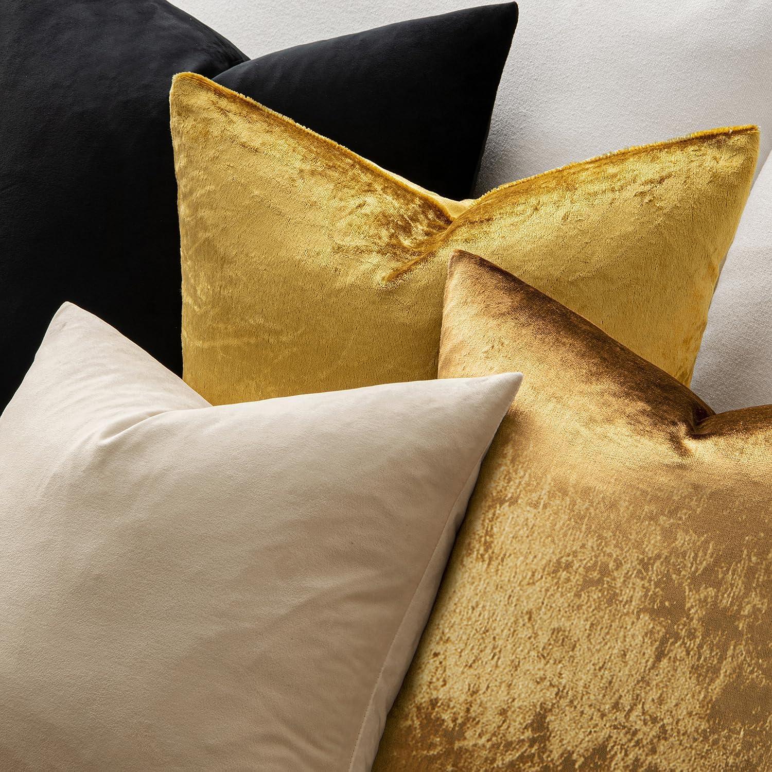 imageMIULEE Pack of 2 Velvet Soft Solid Decorative Square Throw Pillow Covers Christmas Cushion Case for Couch Sofa Bedroom Car 18x18 Inch 45x45 cm GreenGolden