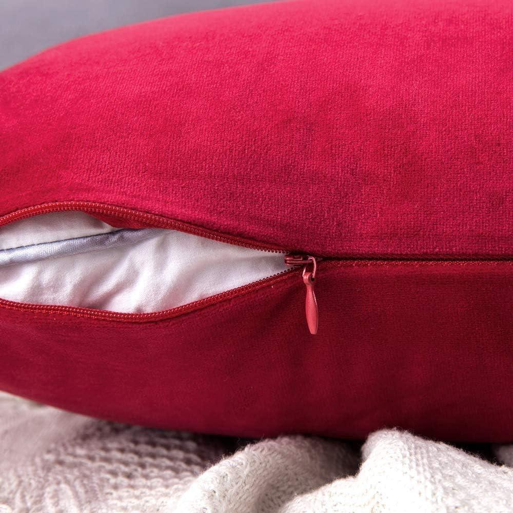 imageMIULEE Pack of 2 Velvet Soft Solid Decorative Square Throw Pillow Covers Christmas Cushion Case for Couch Sofa Bedroom Car 18x18 Inch 45x45 cm GreenRed