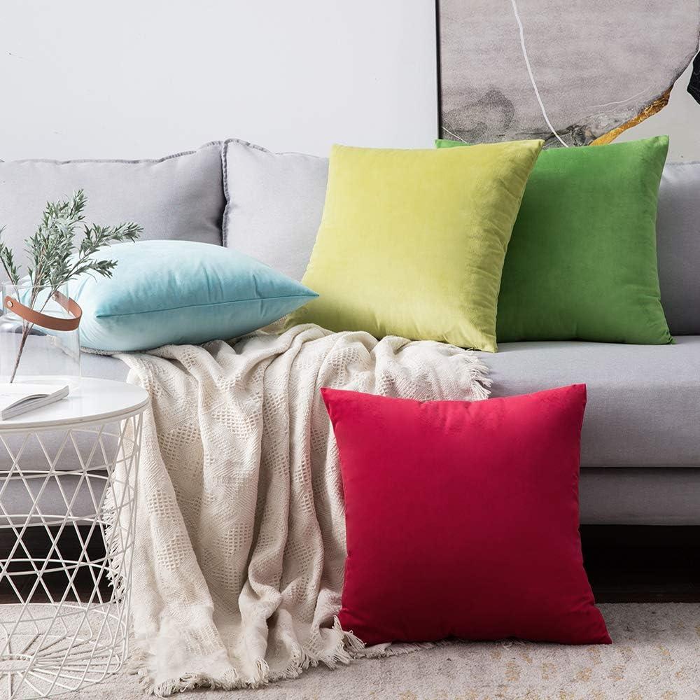 imageMIULEE Pack of 2 Velvet Soft Solid Decorative Square Throw Pillow Covers Christmas Cushion Case for Couch Sofa Bedroom Car 18x18 Inch 45x45 cm GreenRed