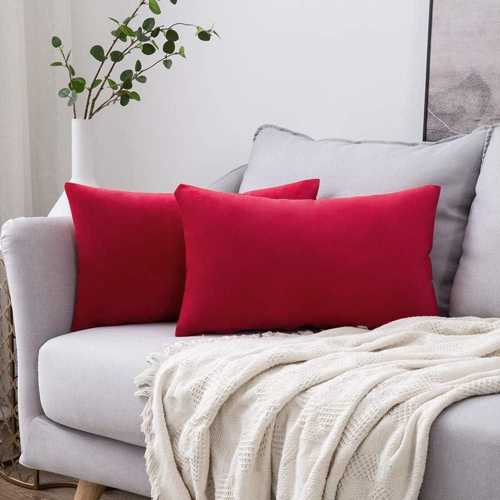 imageMIULEE Pack of 2 Velvet Soft Solid Decorative Square Throw Pillow Covers Christmas Cushion Case for Couch Sofa Bedroom Car 18x18 Inch 45x45 cm GreenRed