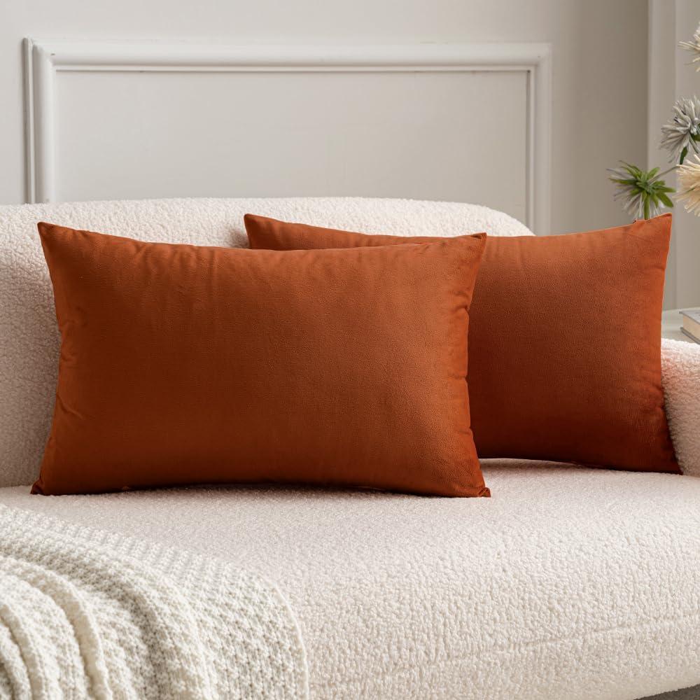 imageMIULEE Pack of 2 Velvet Soft Solid Decorative Square Throw Pillow Covers Christmas Cushion Case for Couch Sofa Bedroom Car 18x18 Inch 45x45 cm GreenRust