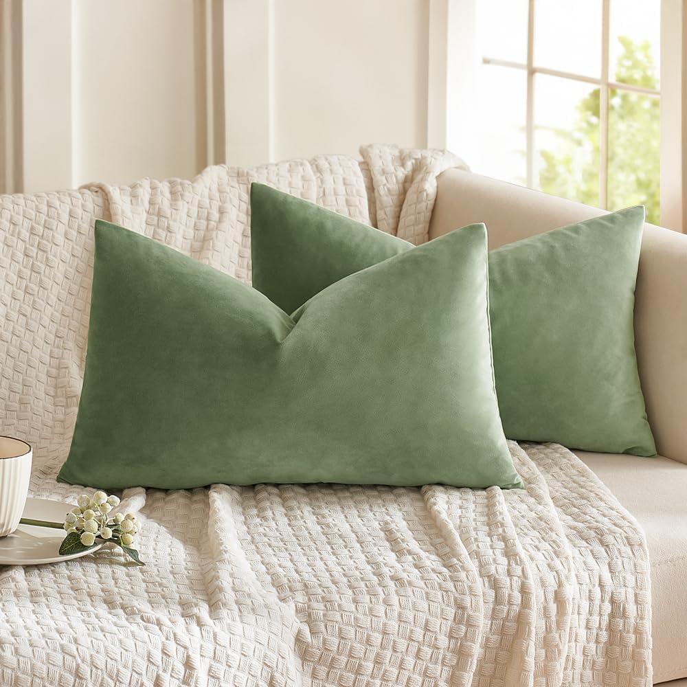 imageMIULEE Pack of 2 Velvet Soft Solid Decorative Square Throw Pillow Covers Christmas Cushion Case for Couch Sofa Bedroom Car 18x18 Inch 45x45 cm GreenSage Green