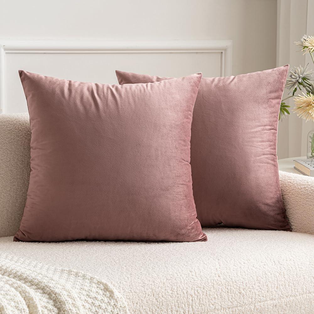imageMIULEE Pack of 2 Velvet Soft Solid Decorative Square Throw Pillow Covers Christmas Cushion Case for Couch Sofa Bedroom Car 18x18 Inch 45x45 cm GreenJam