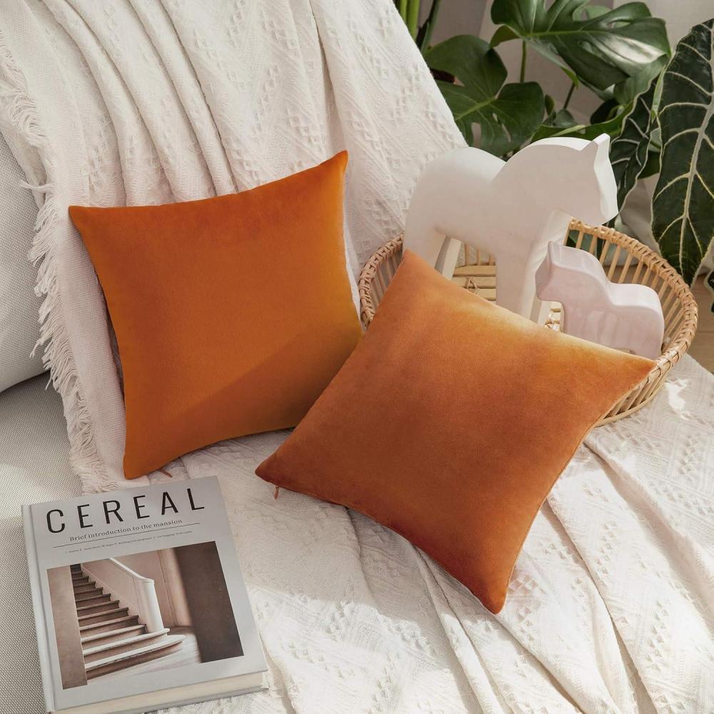 imageMIULEE Pack of 2 Velvet Soft Solid Decorative Square Throw Pillow Covers Christmas Cushion Case for Couch Sofa Bedroom Car 18x18 Inch 45x45 cm GreenOrange