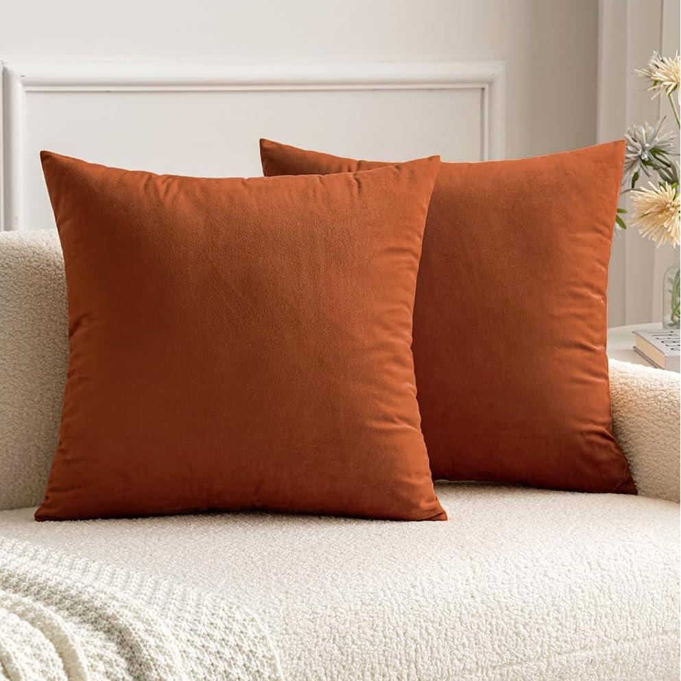imageMIULEE Pack of 2 Velvet Soft Solid Decorative Square Throw Pillow Covers Christmas Cushion Case for Couch Sofa Bedroom Car 18x18 Inch 45x45 cm GreenRust