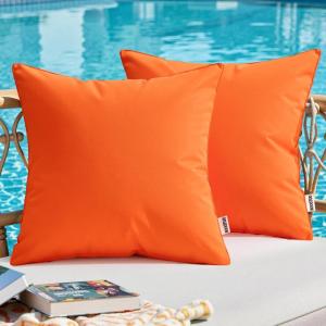 MIULEE Outdoor Christmas Pillow Covers Red Waterproof Decorative Patio Throw Pillow Covers Fade Resistant for Furniture Tent Couch Sofa Living Room Pack of 2 Spring Summer Pillowcases 18×18 Inch(Orange)