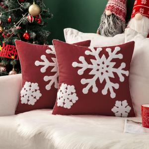 MIULEE Pack of 2 Christmas Decorative Snowflake Throw Pillow Covers Canvas Embroidery Winter Cushion Cases Holiday Decor Soft Pillowcases for Winter Couch Sofa Bedroom Car（Red, 18x18in）(Burgundy)