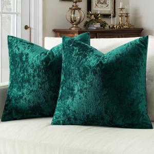 MIULEE Velvet Throw Pillow Covers Set of 2, Soft Neutral Christmas Decorative Pillow Cases with Luxurious Textured Vintage Cushion Covers for Home Decor Couch Sofa Bed,Cream White 18×18 inch(Emerald Green)