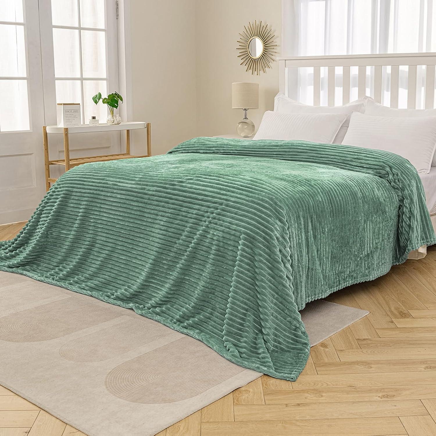 imageMIULEE Valentines Pink Throw Blanket 3D Ribbed Jacquard Fleece Flannel Velvet Plush Decorative Bed Blanket Throw 50 x 60 Super Soft Lightweight Warm and Cozy for Couch Sofa Home DecorSage Green