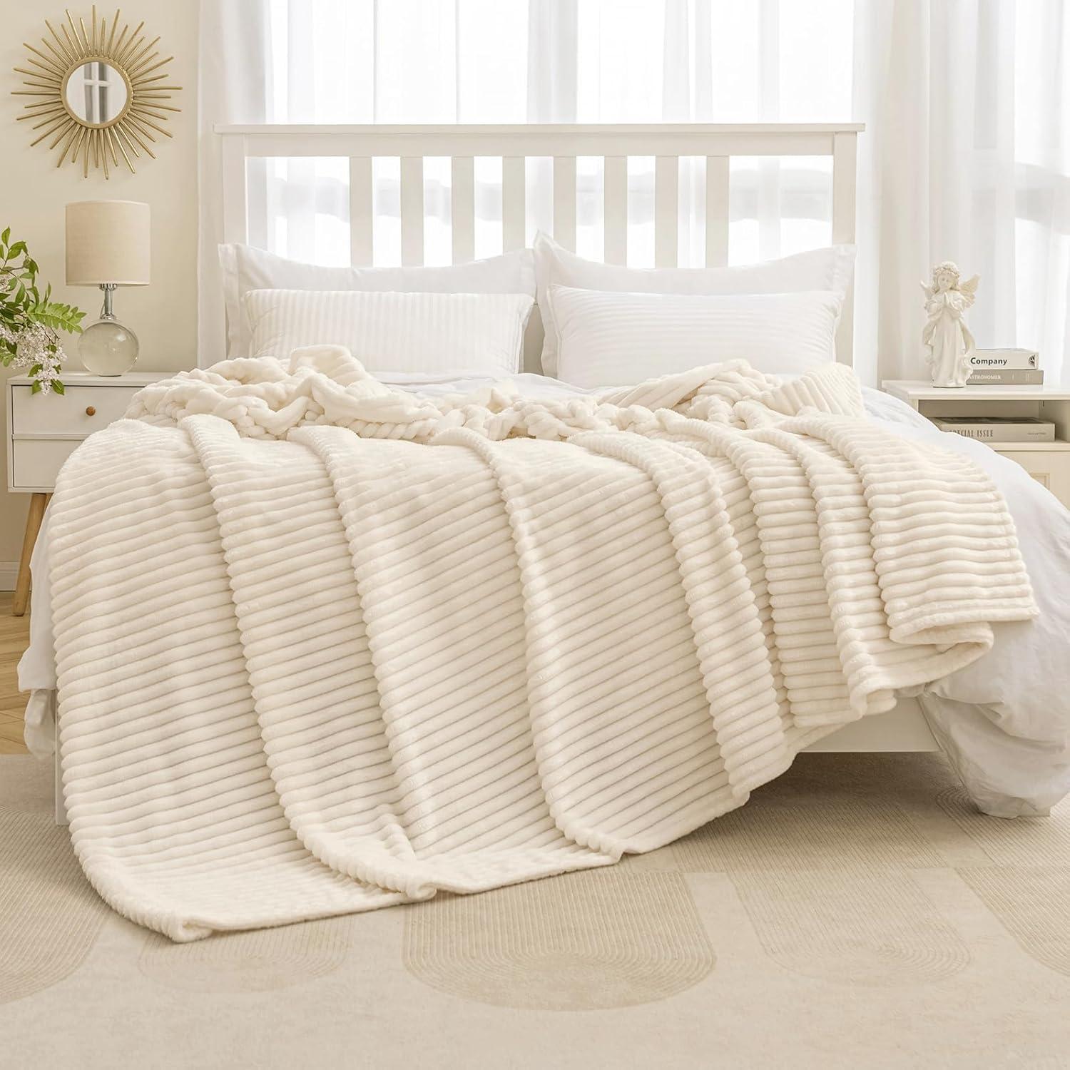 imageMIULEE Valentines Pink Throw Blanket 3D Ribbed Jacquard Fleece Flannel Velvet Plush Decorative Bed Blanket Throw 50 x 60 Super Soft Lightweight Warm and Cozy for Couch Sofa Home DecorCream White