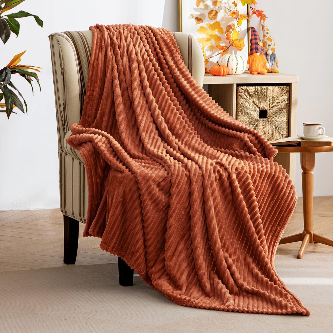 imageMIULEE Valentines Pink Throw Blanket 3D Ribbed Jacquard Fleece Flannel Velvet Plush Decorative Bed Blanket Throw 50 x 60 Super Soft Lightweight Warm and Cozy for Couch Sofa Home DecorRust
